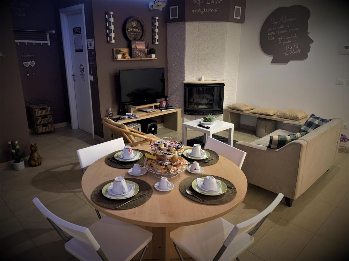 L' Ulivo Bed & Breakfast 테라모 외부 사진